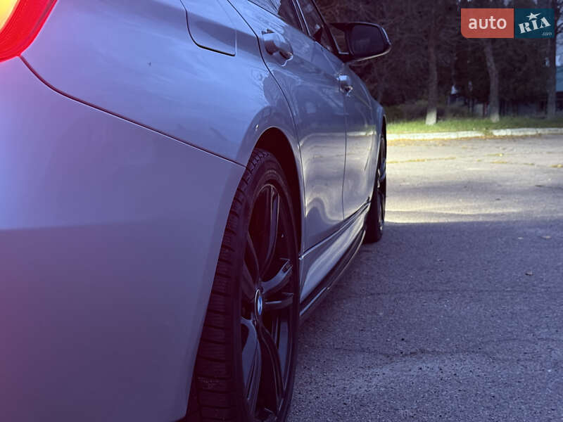 Седан BMW 3 Series 2017 в Житомире