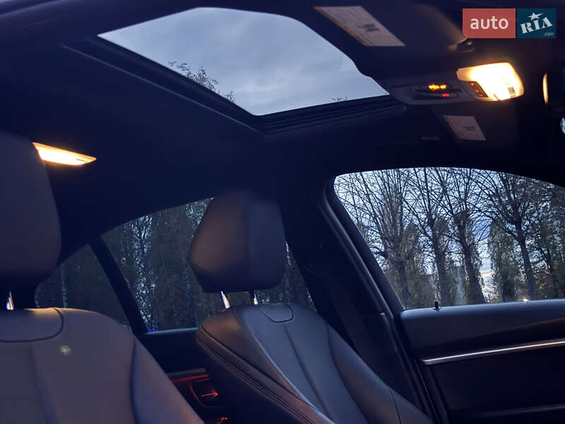 Седан BMW 3 Series 2017 в Житомире
