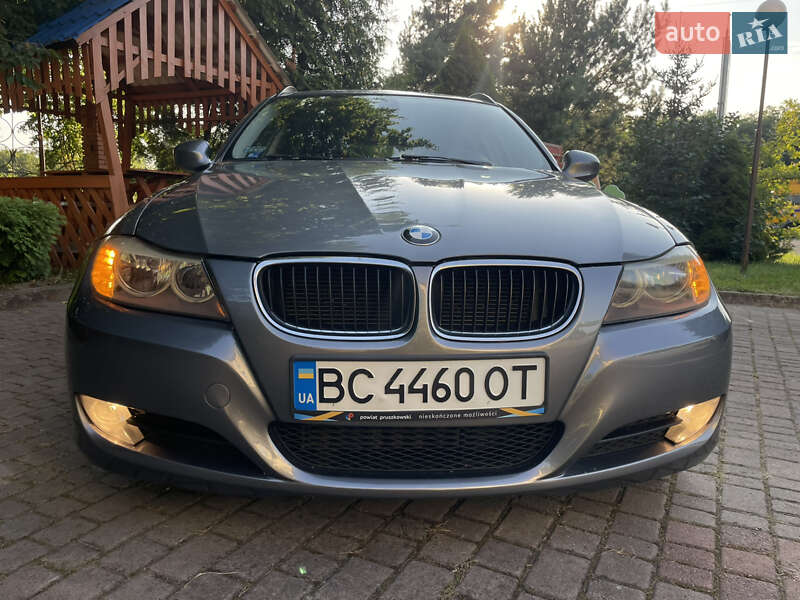 Универсал BMW 3 Series 2010 в Львове