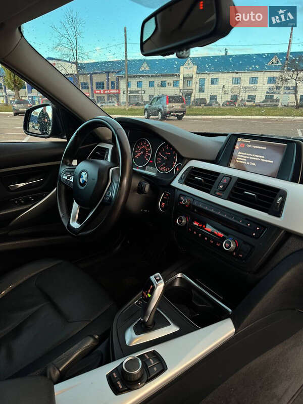 Седан BMW 3 Series 2012 в Житомире
