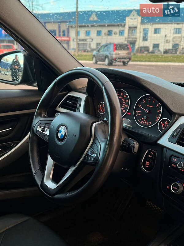 Седан BMW 3 Series 2012 в Житомире