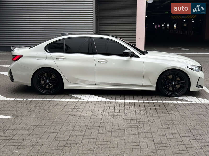 Седан BMW 3 Series 2019 в Києві