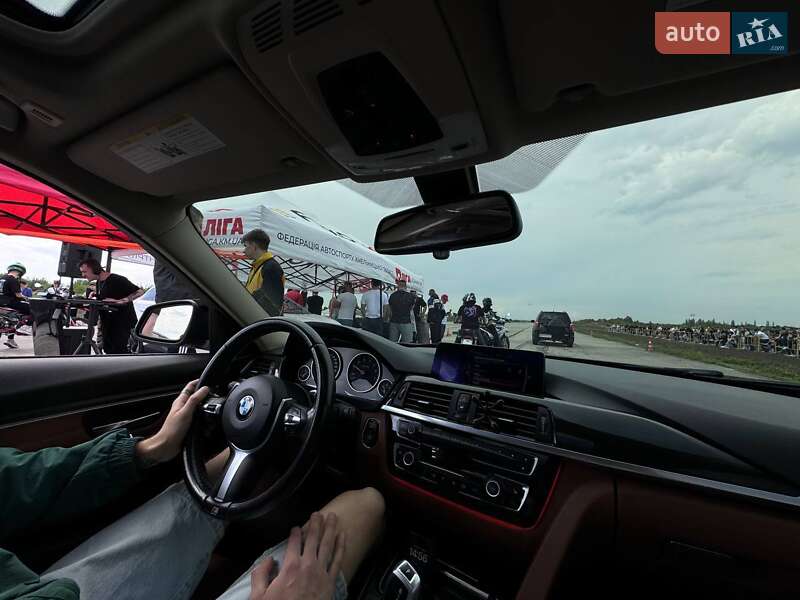 Седан BMW 3 Series 2013 в Хмельницком