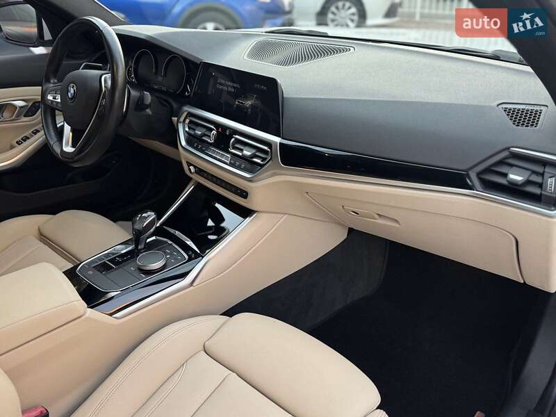Седан BMW 3 Series 2019 в Одессе фото 18 Седан BMW 3 Series 2019 в Одессе