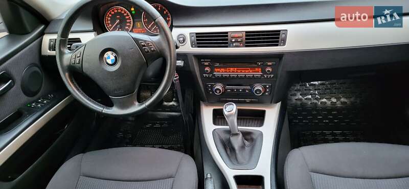 Универсал BMW 3 Series 2009 в Мукачево