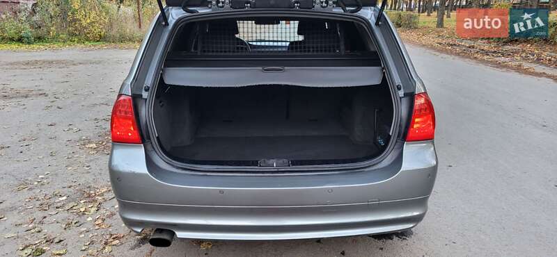 Универсал BMW 3 Series 2009 в Мукачево