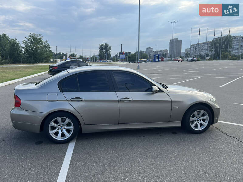 Седан BMW 3 Series 2007 в Киеве фото 12 Седан BMW 3 Series 2007 в Киеве