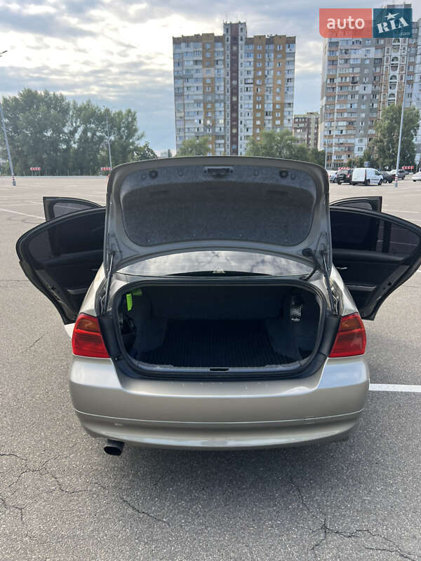 Седан BMW 3 Series 2007 в Киеве фото 18 Седан BMW 3 Series 2007 в Киеве