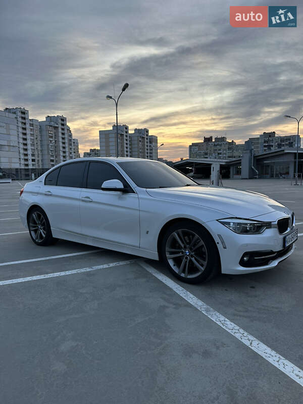 Седан BMW 3 Series 2016 в Киеве фото 8 Седан BMW 3 Series 2016 в Киеве