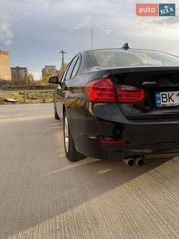 Седан BMW 3 Series 2014 в Ровно фото 7 Седан BMW 3 Series 2014 в Ровно