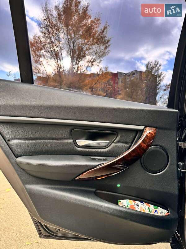 Седан BMW 3 Series 2014 в Днепре фото 16 Седан BMW 3 Series 2014 в Днепре