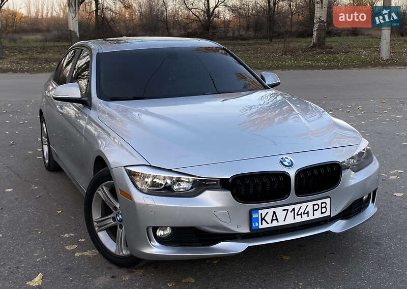 Седан BMW 3 Series 2015 в Кривом Роге фото 5 Седан BMW 3 Series 2015 в Кривом Роге