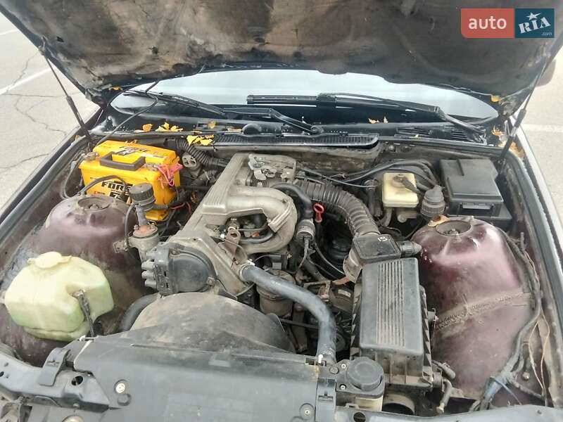 Седан BMW 3 Series 1991 в Харькове фото 20 Седан BMW 3 Series 1991 в Харькове