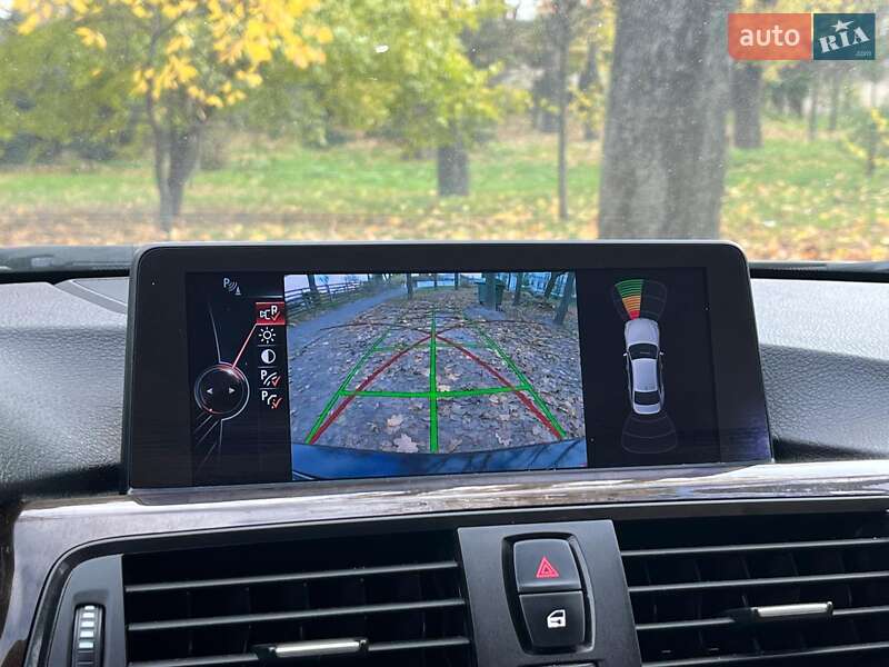 Седан BMW 3 Series 2014 в Києві