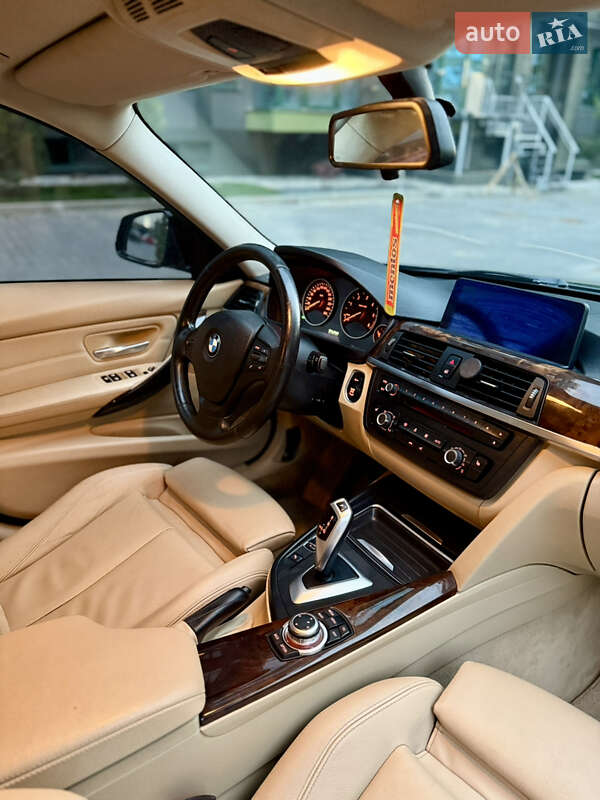 Седан BMW 3 Series 2012 в Києві