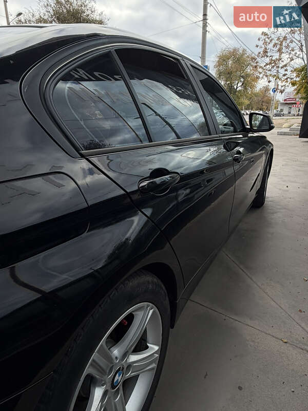 Седан BMW 3 Series 2013 в Одессе