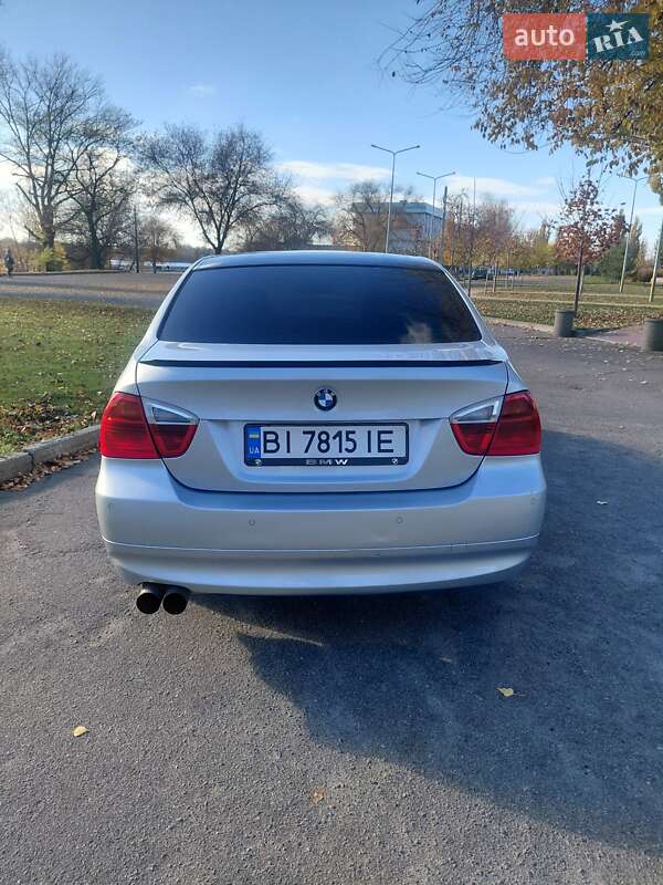 Седан BMW 3 Series 2006 в Кременчуге фото 5 Седан BMW 3 Series 2006 в Кременчуге