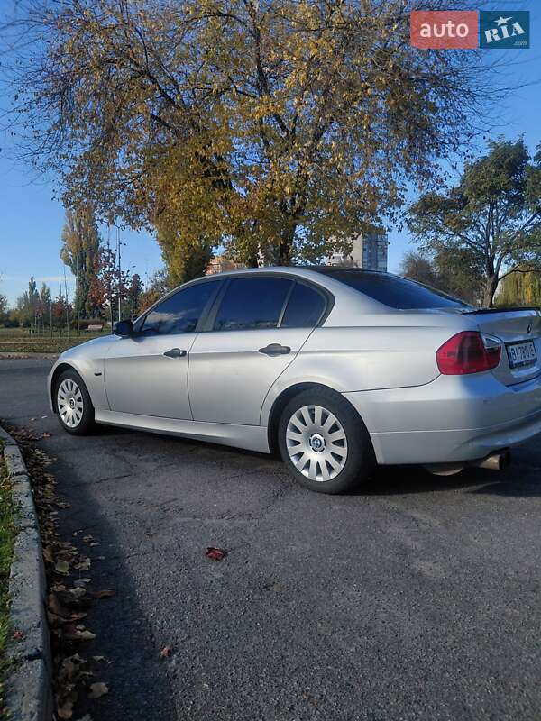 Седан BMW 3 Series 2006 в Кременчуге фото 6 Седан BMW 3 Series 2006 в Кременчуге