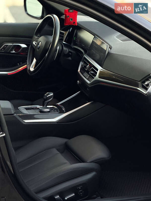 Седан BMW 3 Series 2019 в Одессе