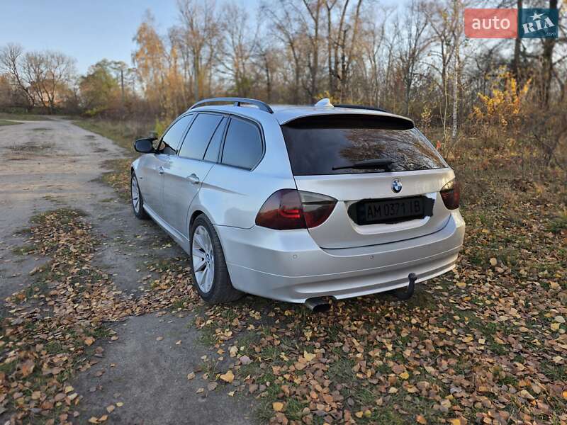 Универсал BMW 3 Series 2009 в Бердичеве фото 19 Универсал BMW 3 Series 2009 в Бердичеве