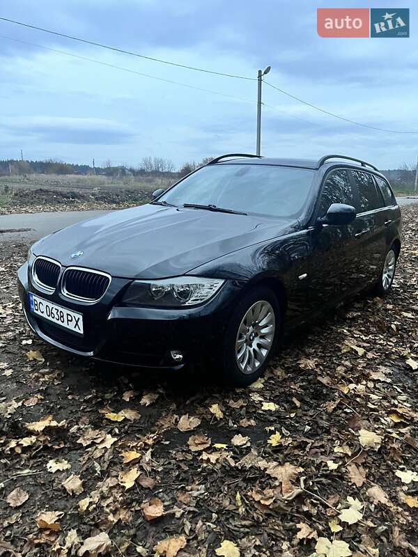 Универсал BMW 3 Series 2009 в Львове