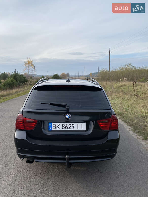 Универсал BMW 3 Series 2009 в Ровно фото 2 Универсал BMW 3 Series 2009 в Ровно