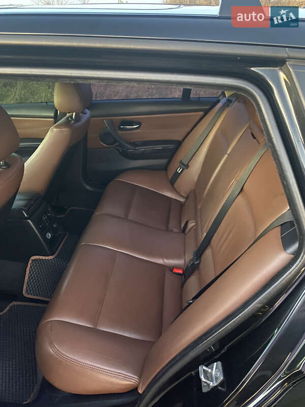 Универсал BMW 3 Series 2009 в Ровно фото 10 Универсал BMW 3 Series 2009 в Ровно