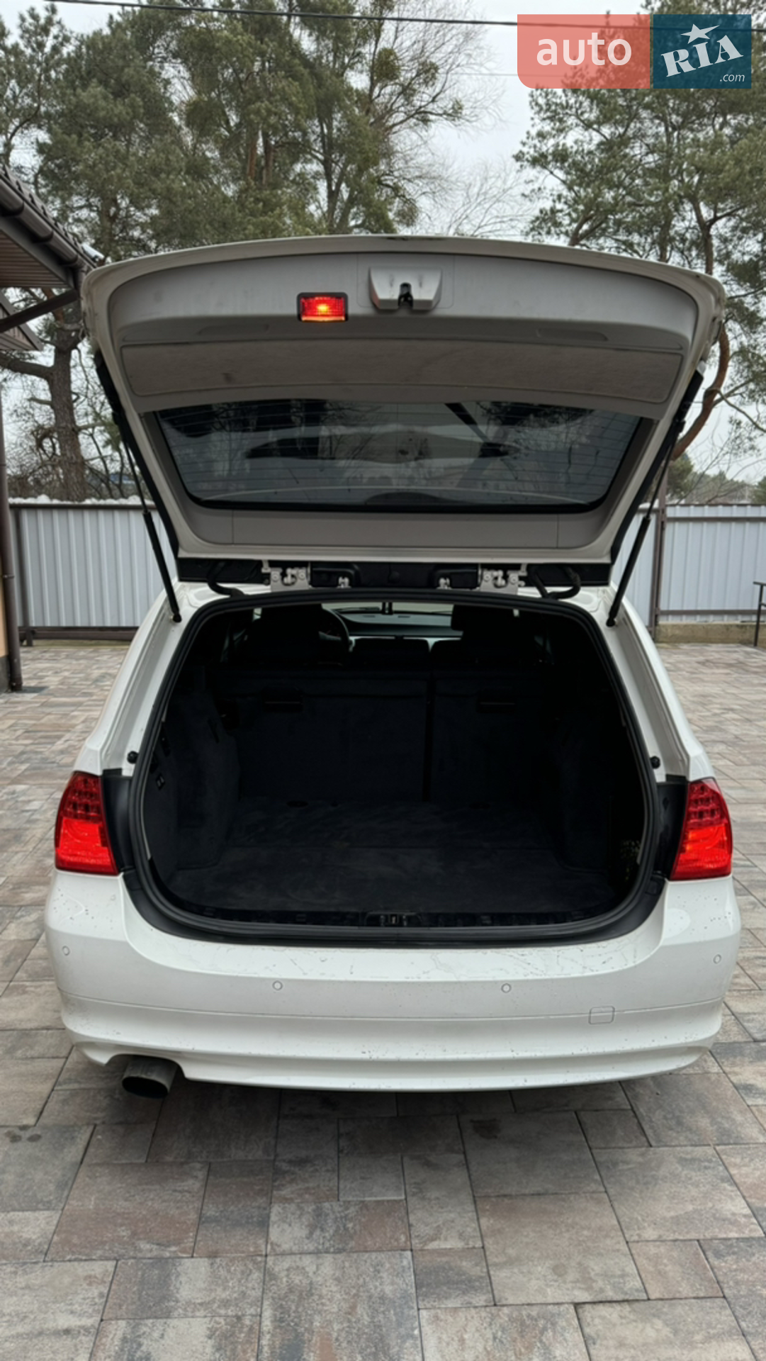 2010 BMW 3er - мініатюра 6