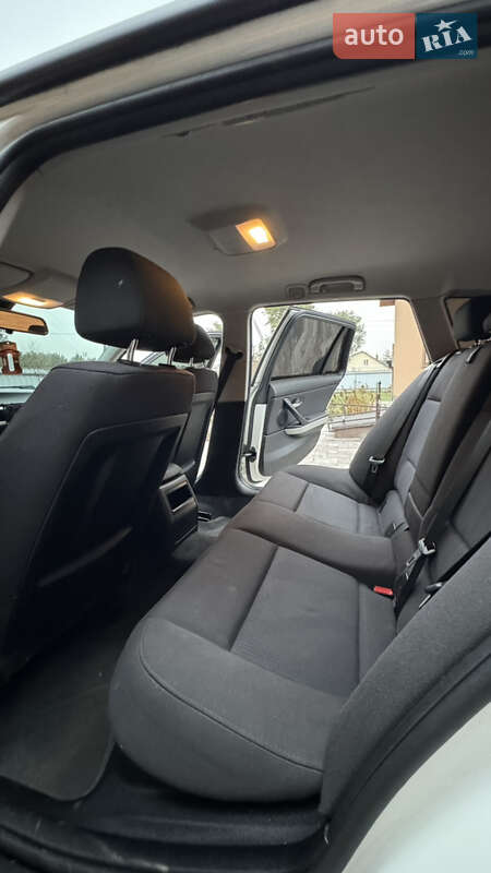 Универсал BMW 3 Series 2010 в Сарнах