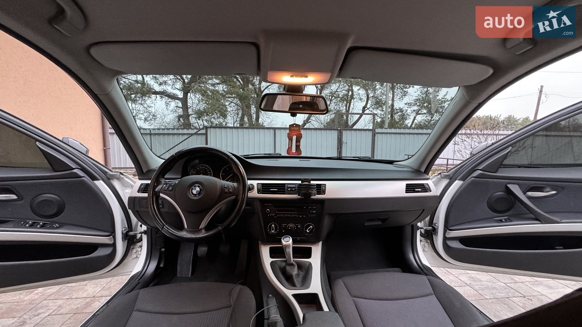 2010 BMW 3er - мініатюра 12