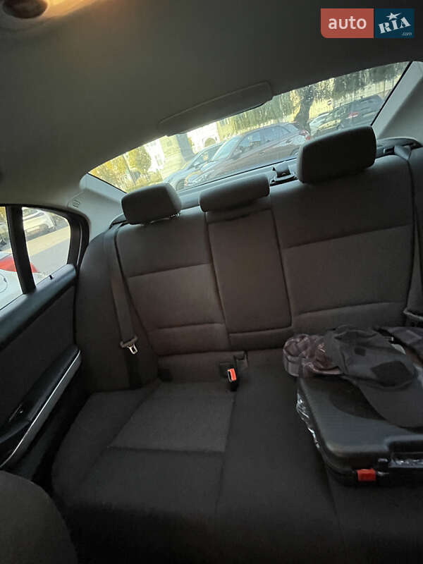 Седан BMW 3 Series 2005 в Каменец-Подольском