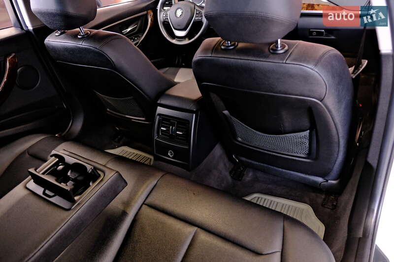 Седан BMW 3 Series 2013 в Одесі