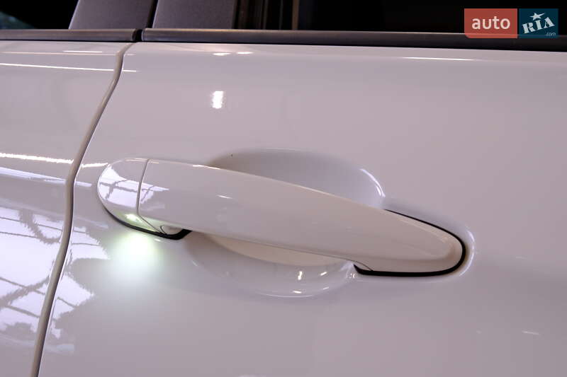 Седан BMW 3 Series 2013 в Одесі