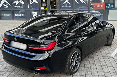 Седан BMW 3 Series 2019 в Львове