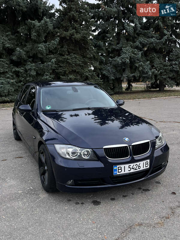 Седан BMW 3 Series 2006 в Лозовой фото Седан BMW 3 Series 2006 в Лозовой