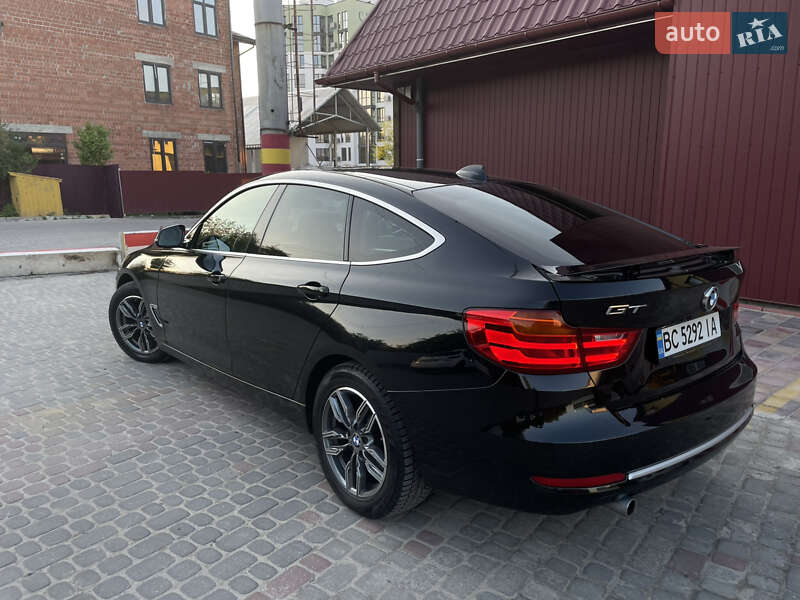 Седан BMW 3 Series 2014 в Львові