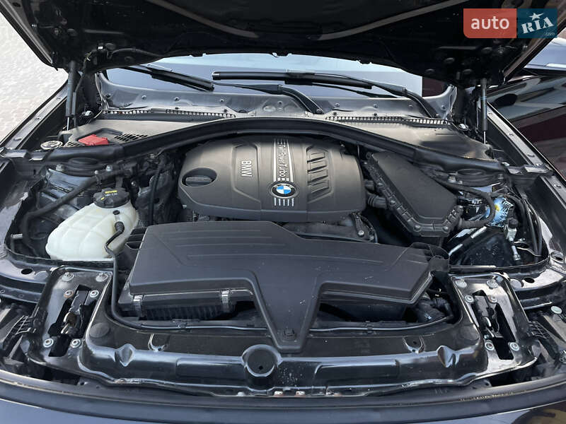 Седан BMW 3 Series 2014 в Львові