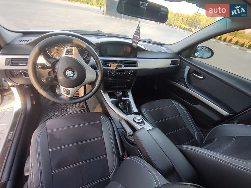 Седан BMW 3 Series 2006 в Желтых Водах