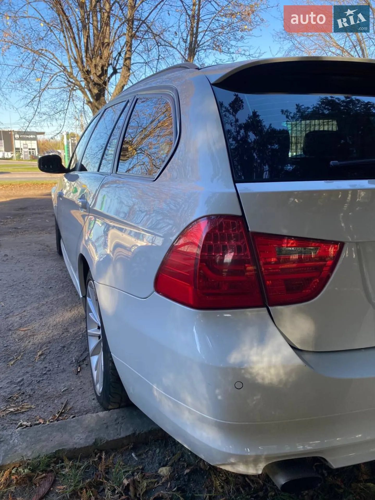 2010 BMW 3er - мініатюра 9
