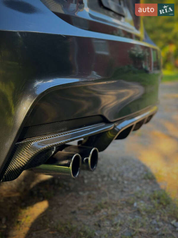 Седан BMW 3 Series 2013 в Киеве