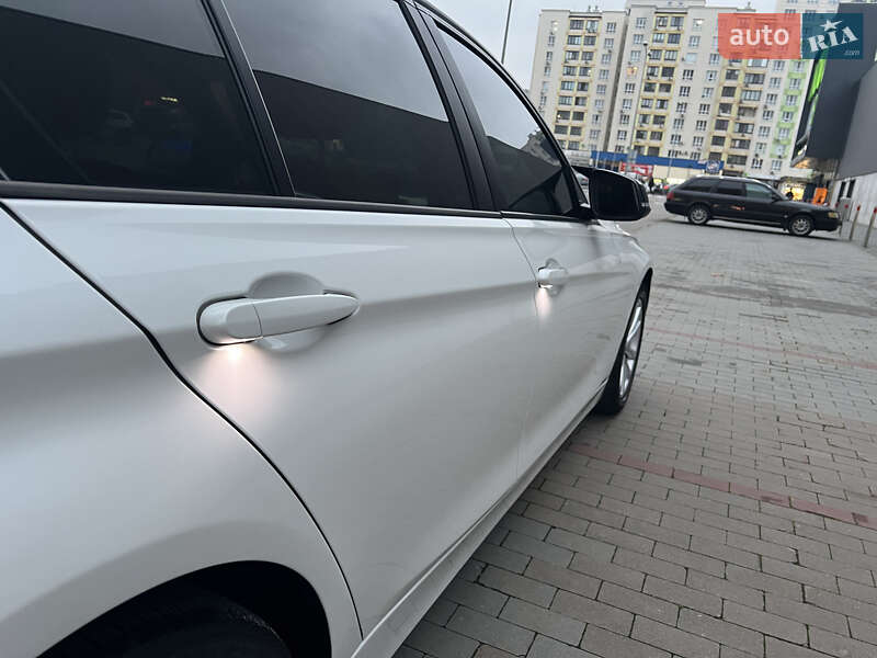 Седан BMW 3 Series 2017 в Вишневом фото 12 Седан BMW 3 Series 2017 в Вишневом