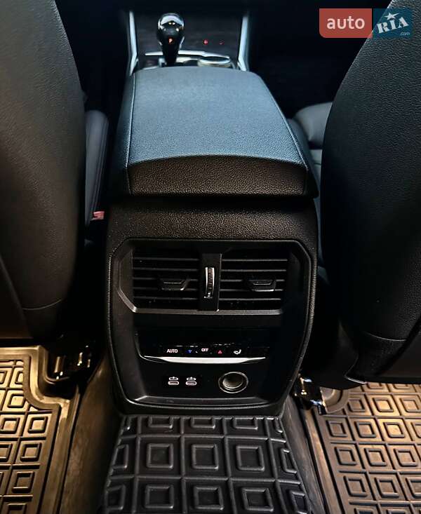 Седан BMW 3 Series 2019 в Хмельницком фото 29 Седан BMW 3 Series 2019 в Хмельницком