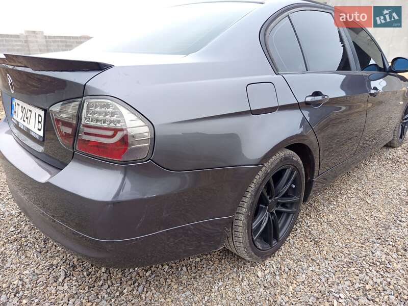 Седан BMW 3 Series 2006 в Ивано-Франковске