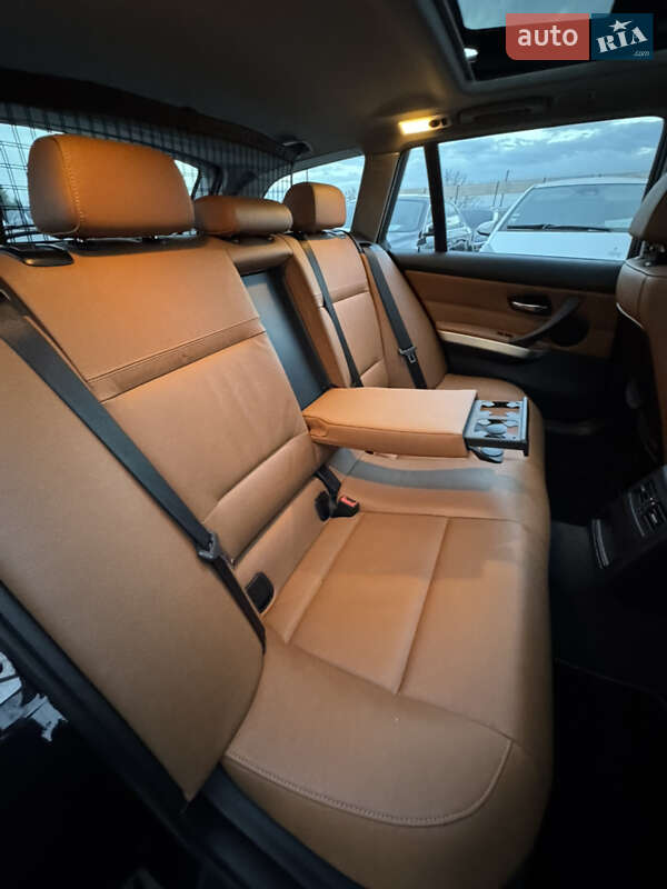 Универсал BMW 3 Series 2010 в Ивано-Франковске фото 31 Универсал BMW 3 Series 2010 в Ивано-Франковске