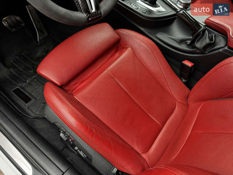 Седан BMW 3 Series 2013 в Житомире