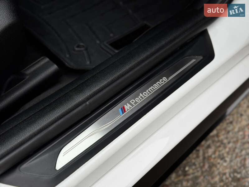 Седан BMW 3 Series 2013 в Житомире