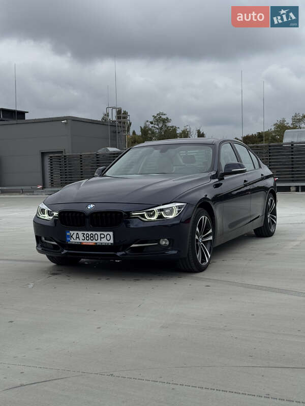 Седан BMW 3 Series 2014 в Киеве