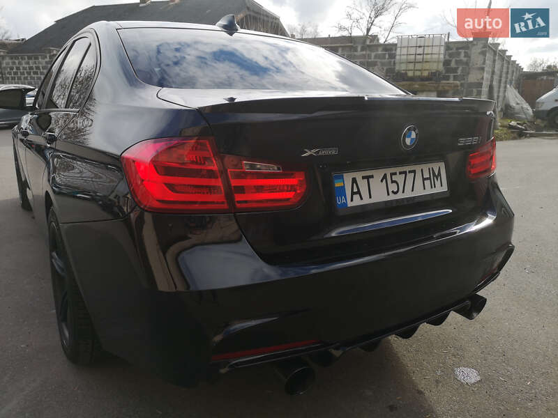 Седан BMW 3 Series 2013 в Калуше