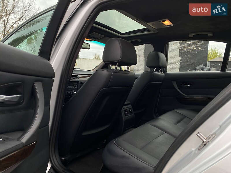 Седан BMW 3 Series 2011 в Днепре фото 13 Седан BMW 3 Series 2011 в Днепре