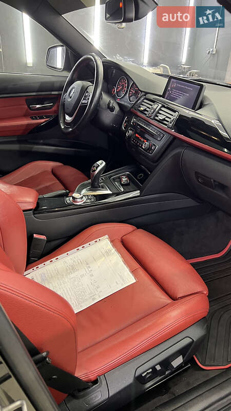 Седан BMW 3 Series 2012 в Львове